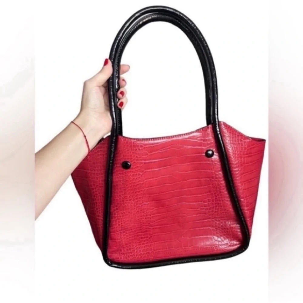 Ameri Mode Red/Black Tote Bag - image 8
